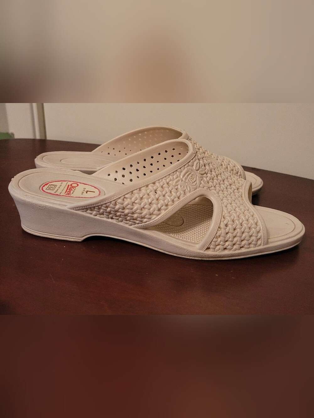 Okabashi Women’s Beige Slide Wedge Sandals Slip On Comfort Arch Support US 9 LRG